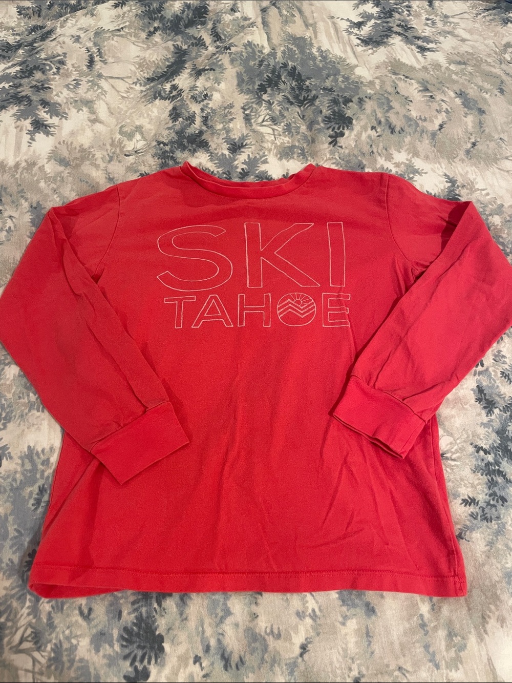 GAP Red Long-Sleeve 'Ski Tahoe' Graphic Tee